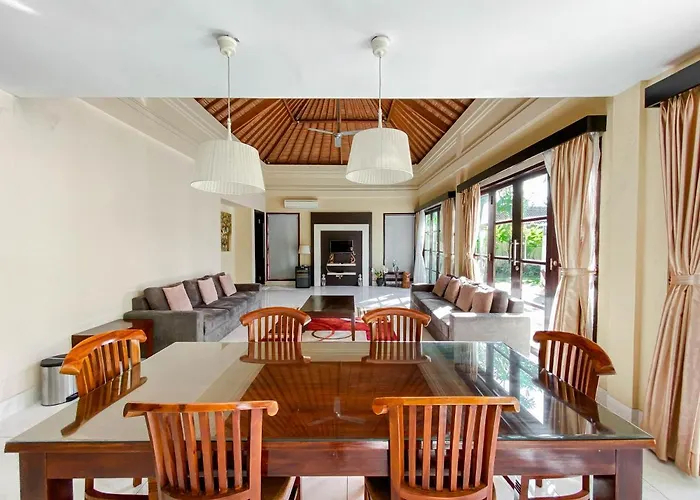 Cometa Villas By Premier Hospitality *