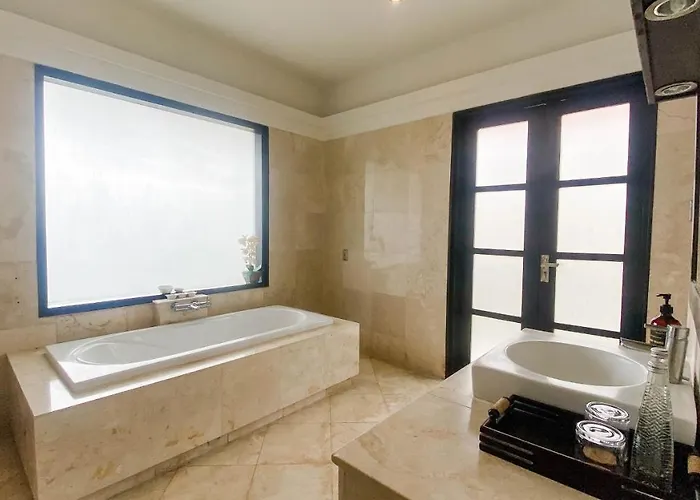 Hotel Cometa Villas By Premier Hospitality